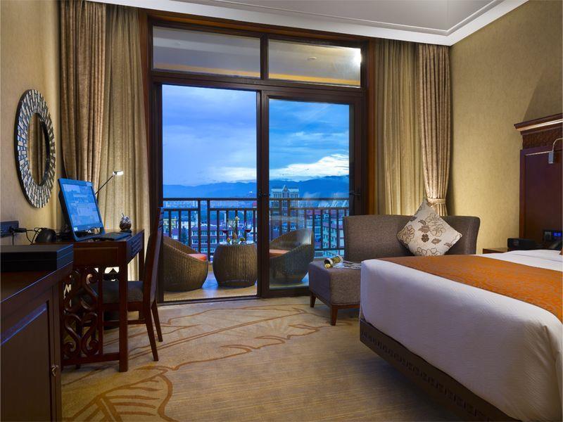 Hotel Ramada Plaza Xishuangbanna Exterior foto